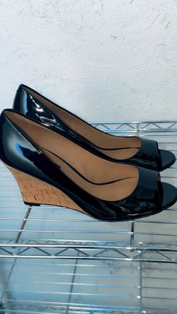 ANN TAYLOR BLACK WEDGE HIGH HEEL SHOES