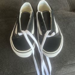 Brand New Never Been Worn Kids Vans Shoes Size 11 