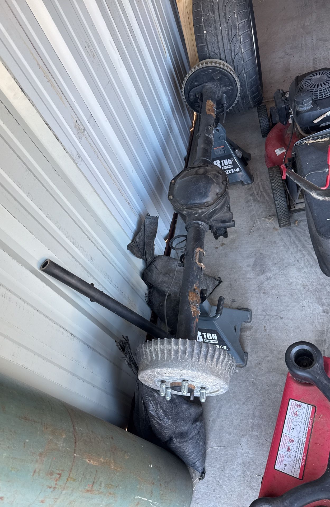 Chey Car Rear Chevy Rear End for Sale in Mesa, AZ - OfferUp