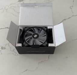ASIAHORSE FS-9002 Pro 120mm Pwm Fans(RPM) with 5V Motherboard Sync/Analog PWM Hub - 3Pack Black