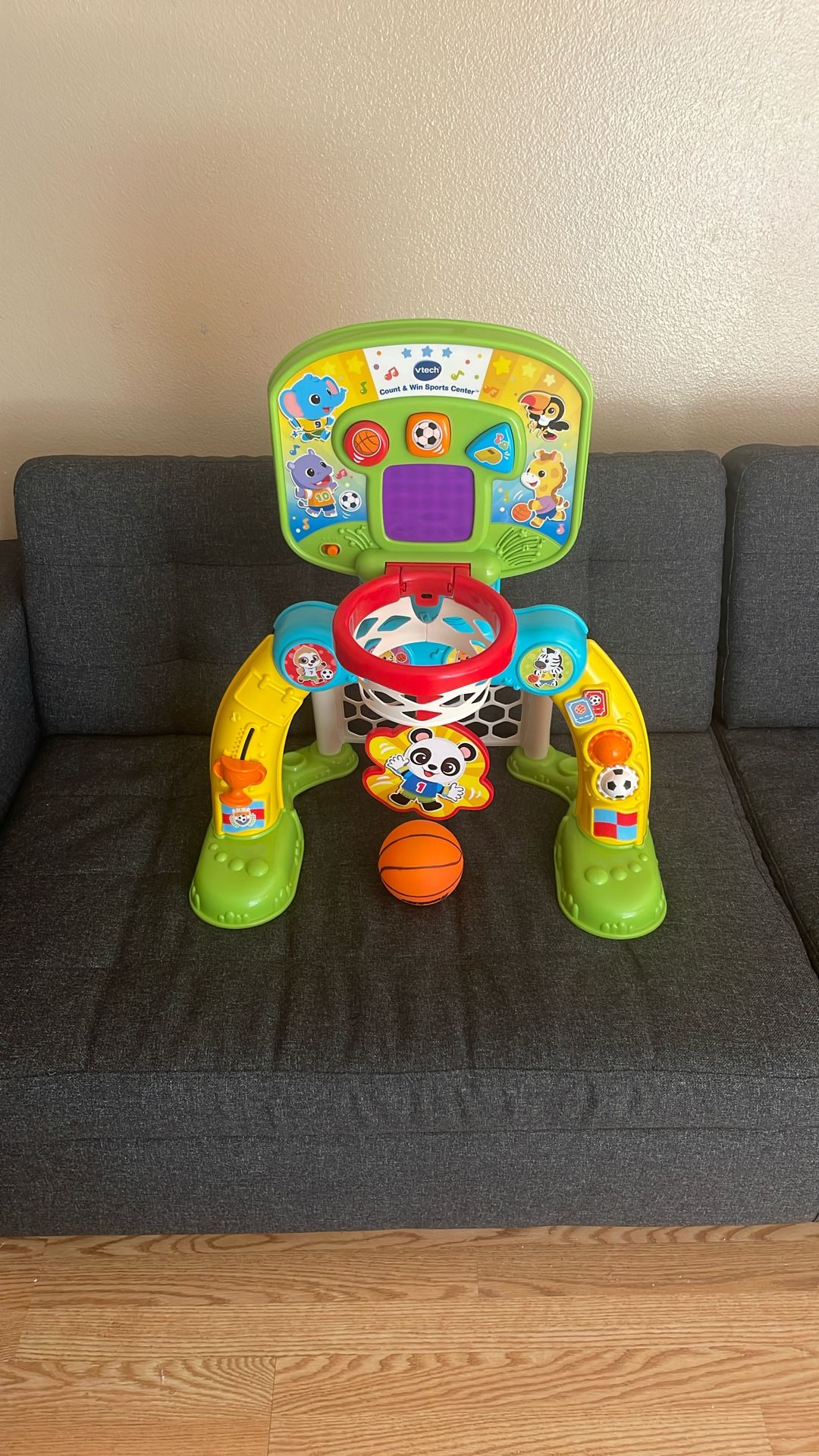 VTech Count & Win Sports Center. Like new