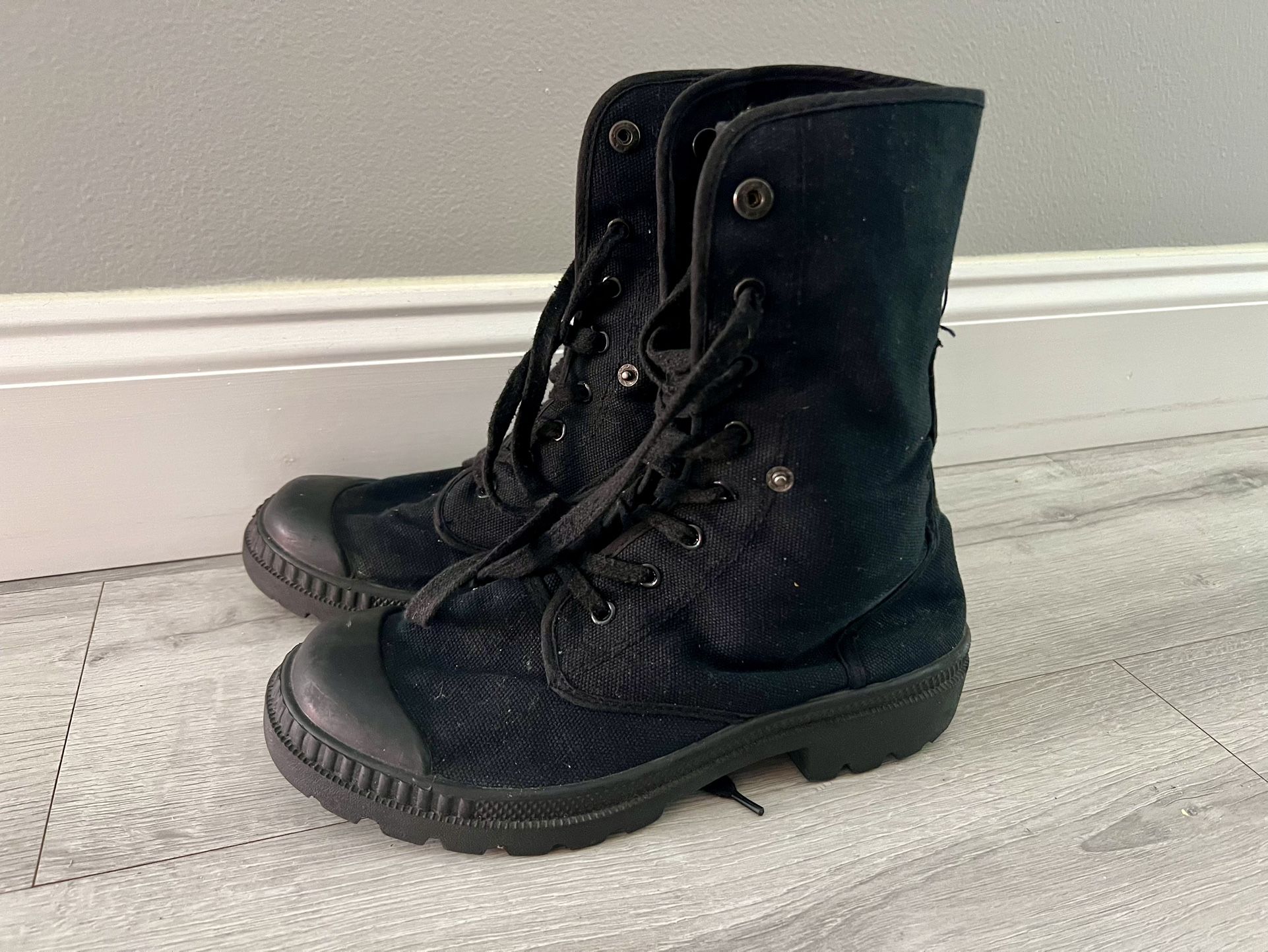Military Style Canvas Boot Size 8.5