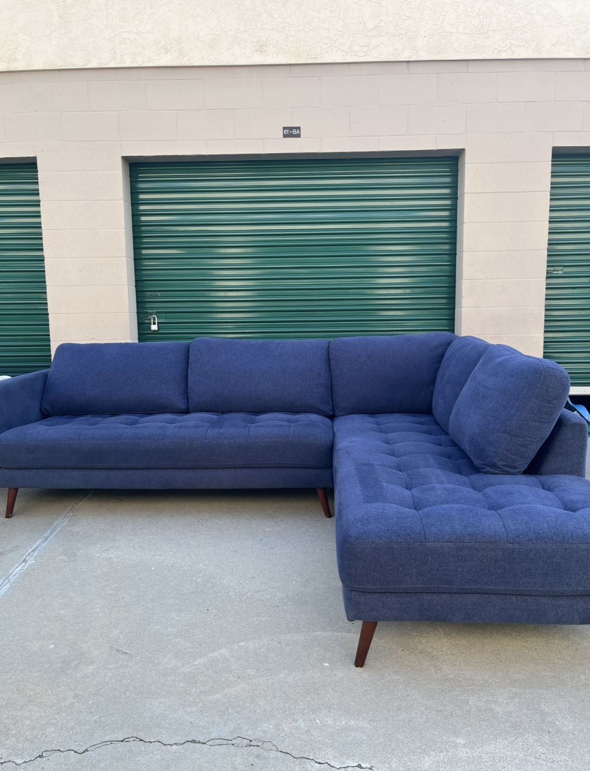 Midcentury Modern Sectional Couch From living spaces 🛻Delivery Available🛻