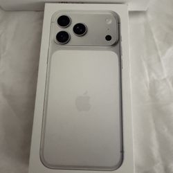 Apple iPhone 17 Pro Max 2TB Silver Unlocked With Receipt I Can Deliver