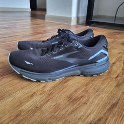 Brooks Ghost 15 size 10.5 men's