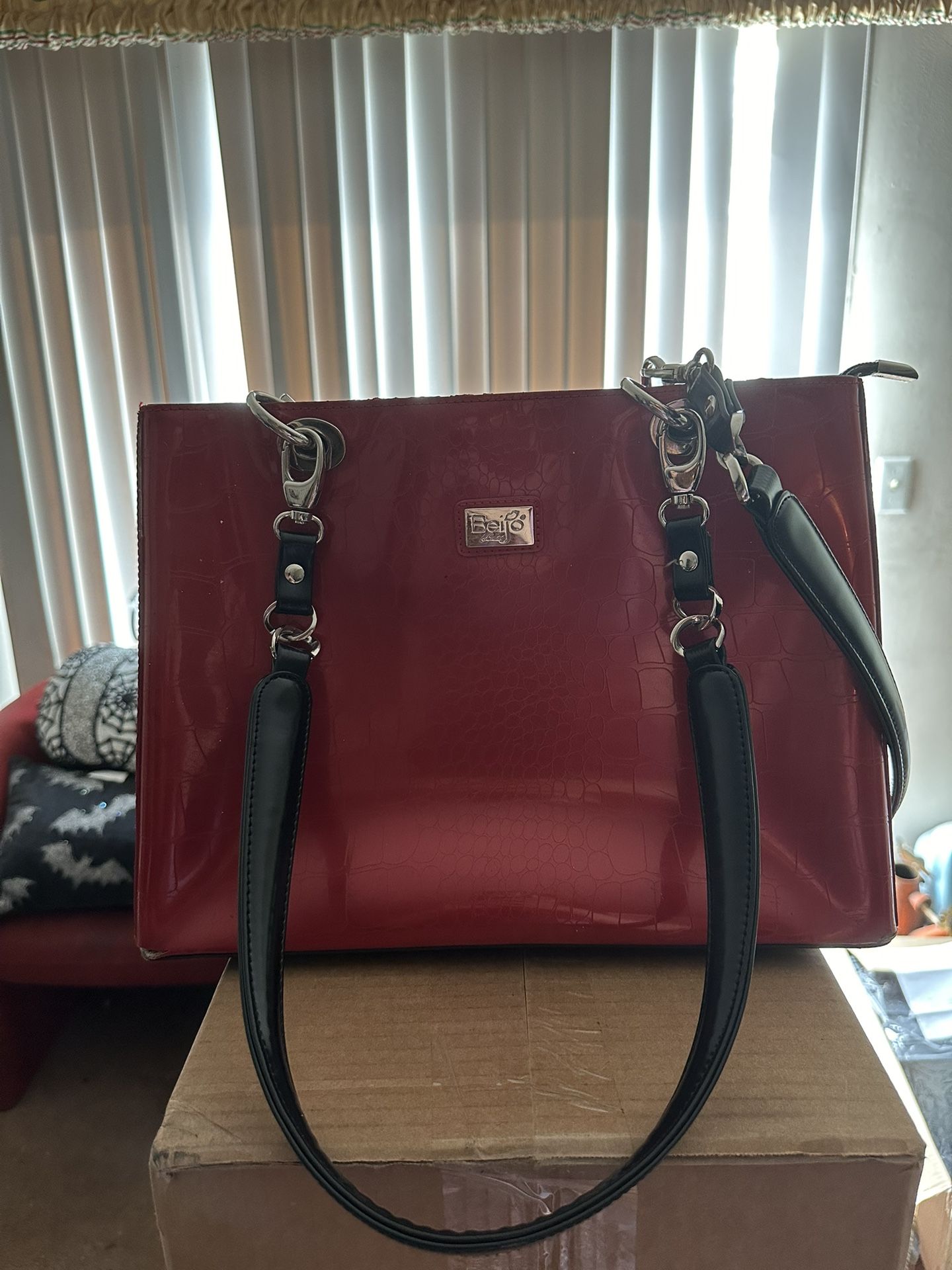 Beijo Red Patent Leather Briefcase Shoulder Bag