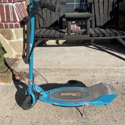 Razor Power Core E100 Scooter