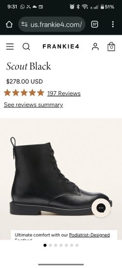 New In Box Boots  Sz 8