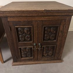 Vintage Solid Wood Cabinet / End Table – $20 (Good Condition)