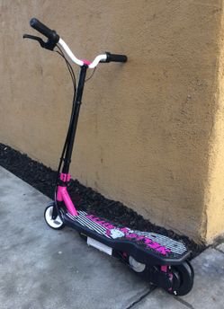 Hello kitty scooter