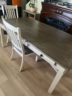 Kitchen / dining table.