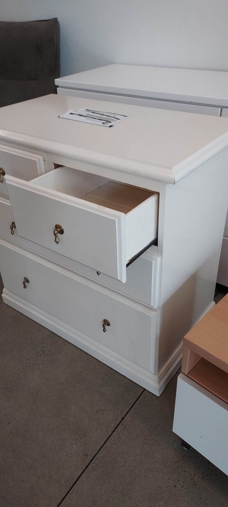 Girl Dresser
