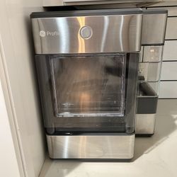 GE Opal Nugget Ice Maker