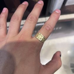 10k Gold Nugget Ring