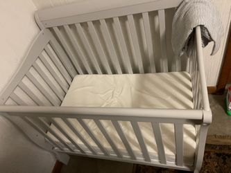 Mini Crib