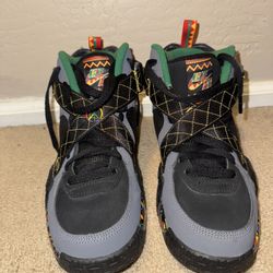 Nike Air Raid ‘ Peace’ Size 9.5M DC1494-001