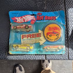 HOT WHEELS THE HOT ONES 