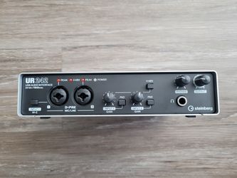 UR242 Audio Interface