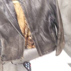 Dana Buckman Leather Jacket With Leapord Lineing