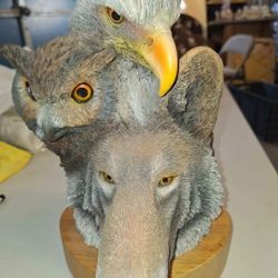 Traces Paul R Carrico, Eagle, Owl And Wolf Sculpture Limited Edition 1323/3000 A67S001
