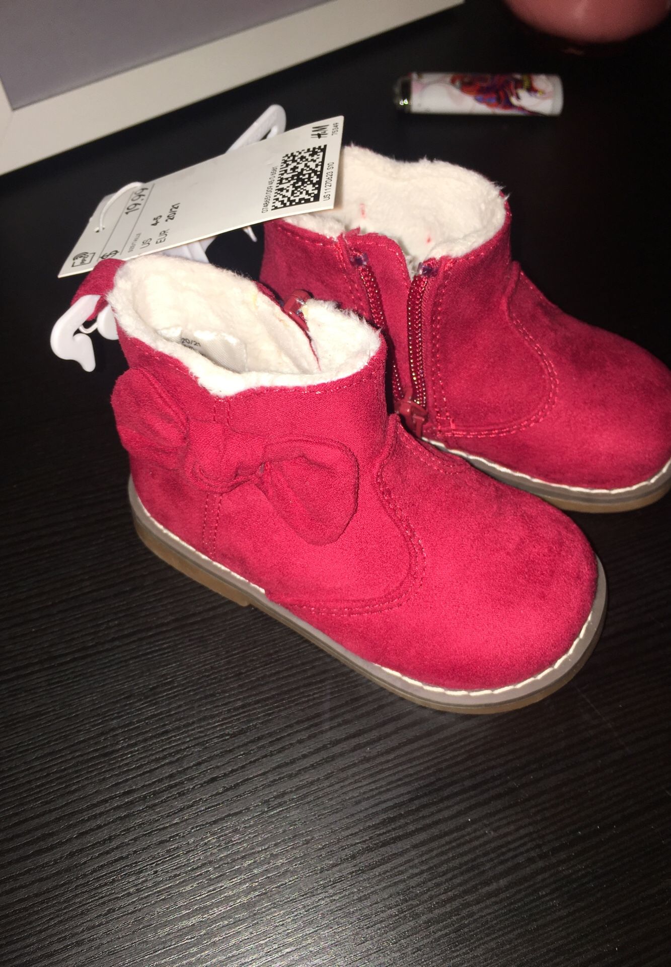 Size 4/5 Girl Boots