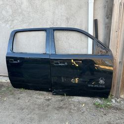 2020 Doors Dodge Ram 1500