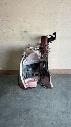 (690) 14-22 Maserati Ghibli Right Frame Leg 2014 2015 2016 2017 2018 2019 2020 2021 2022 2023 2024