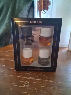 Phlur mini sprays