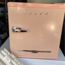 Small Igloo Fridge