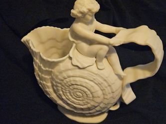 Vintage numbered/limited edition Lenox Vase