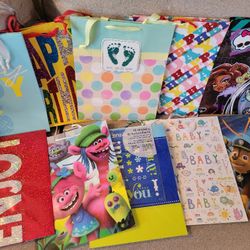 American Greetings - Gift Bags