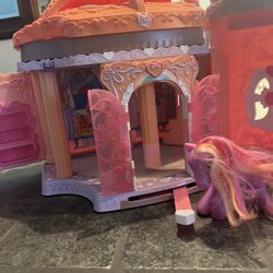 Hasbro My Little Pony Crystal Rainbow Castle
