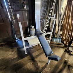 Incline Bench Press Bench