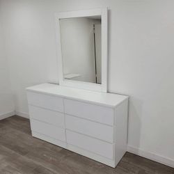 Cómoda Con Espejo Y Gavetero 