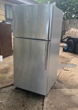 Whirlpool Refrigerator