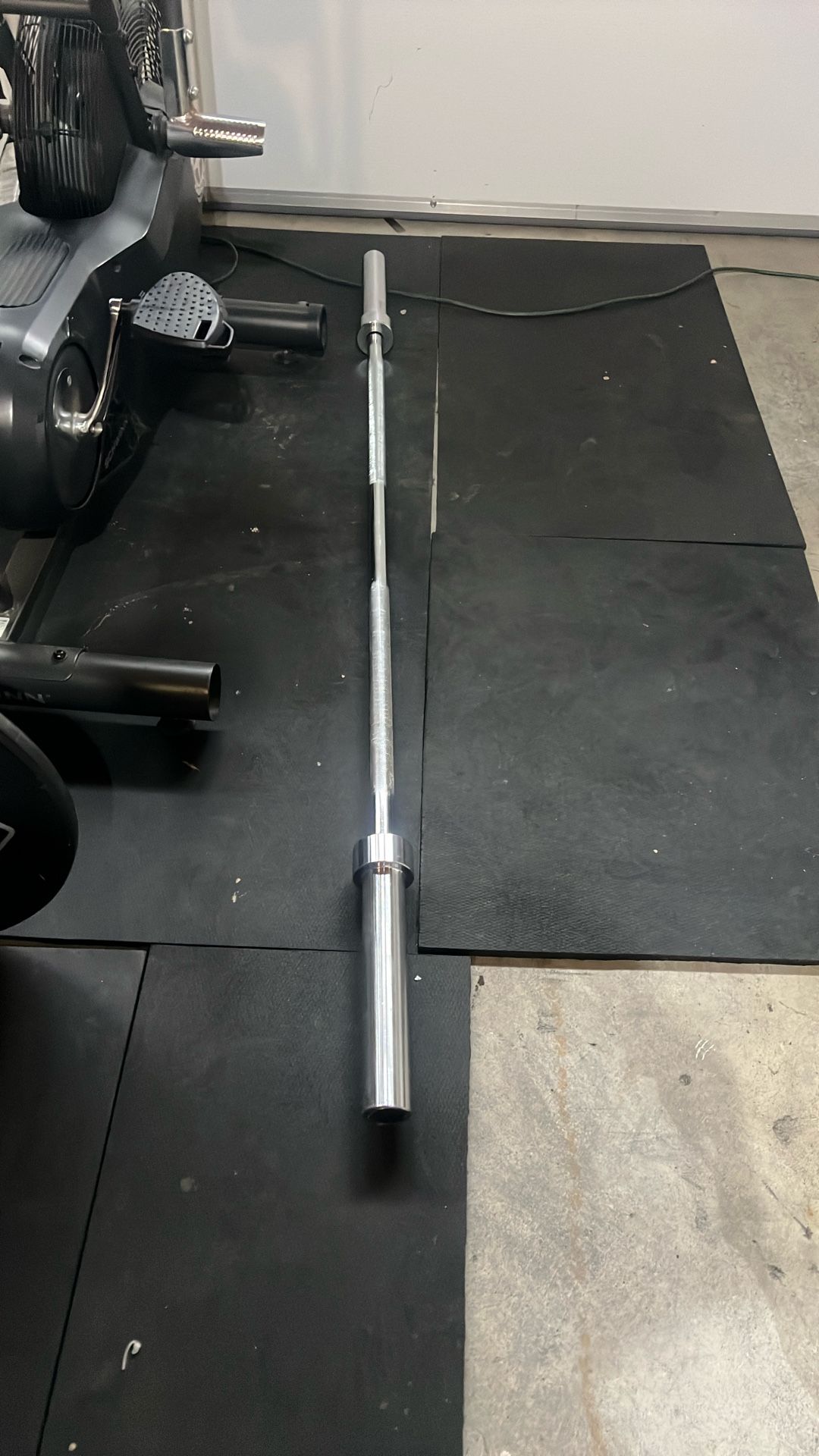6 Foot Olympic Bar