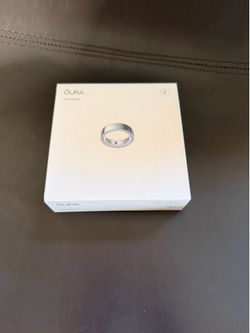 BRAND NEW Oura Ring 4 silver sealed box