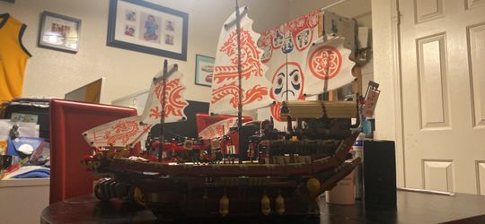 LEGO Ninjago Destiny's Bounty Ship Set