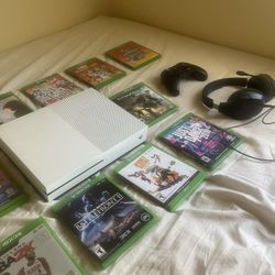 Xbox One S Bundle with Xbox Series X Controller