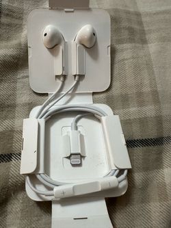 Wire headphone