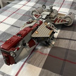 2011 Lego Star Wars Republic Frigate 7964