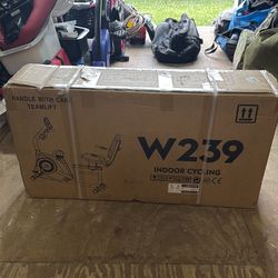 Indoor cycling bike brand new in the box