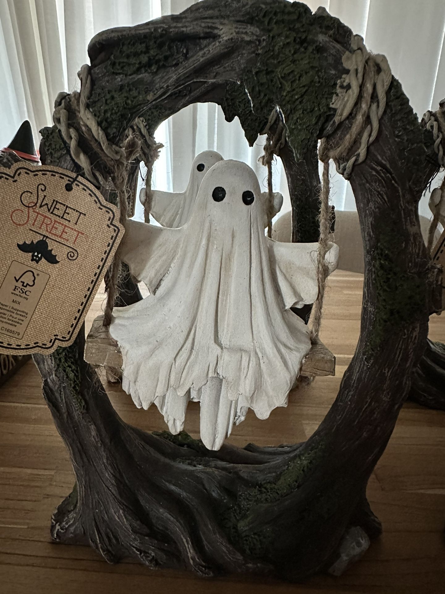 Viral Ghost On Swing