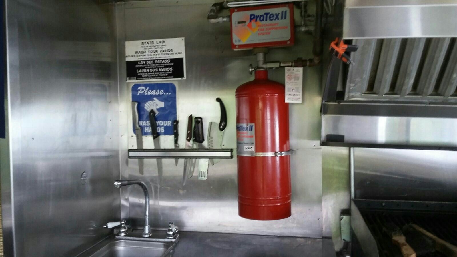 FOOD RESTAURANT TRUCK MOBILE HOT DOG CART
