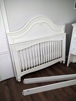 Stanley furniture clearance childrens bedroom sets