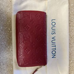 Genuine Louis Vuitton Wallet With Dust bag