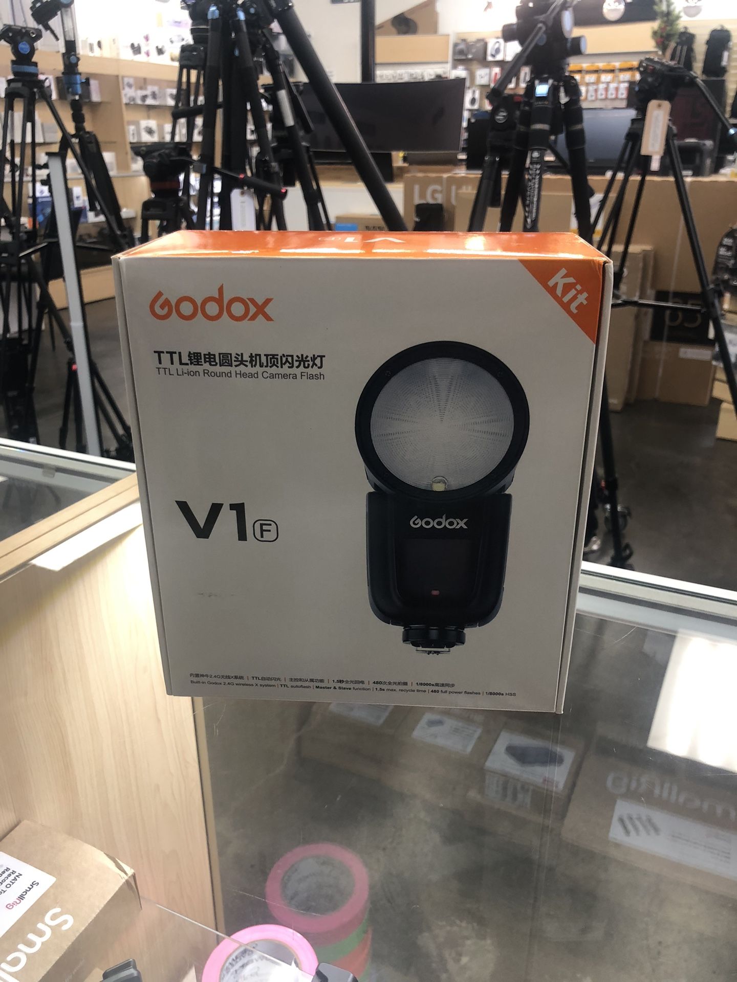 Godox V1 F Kit