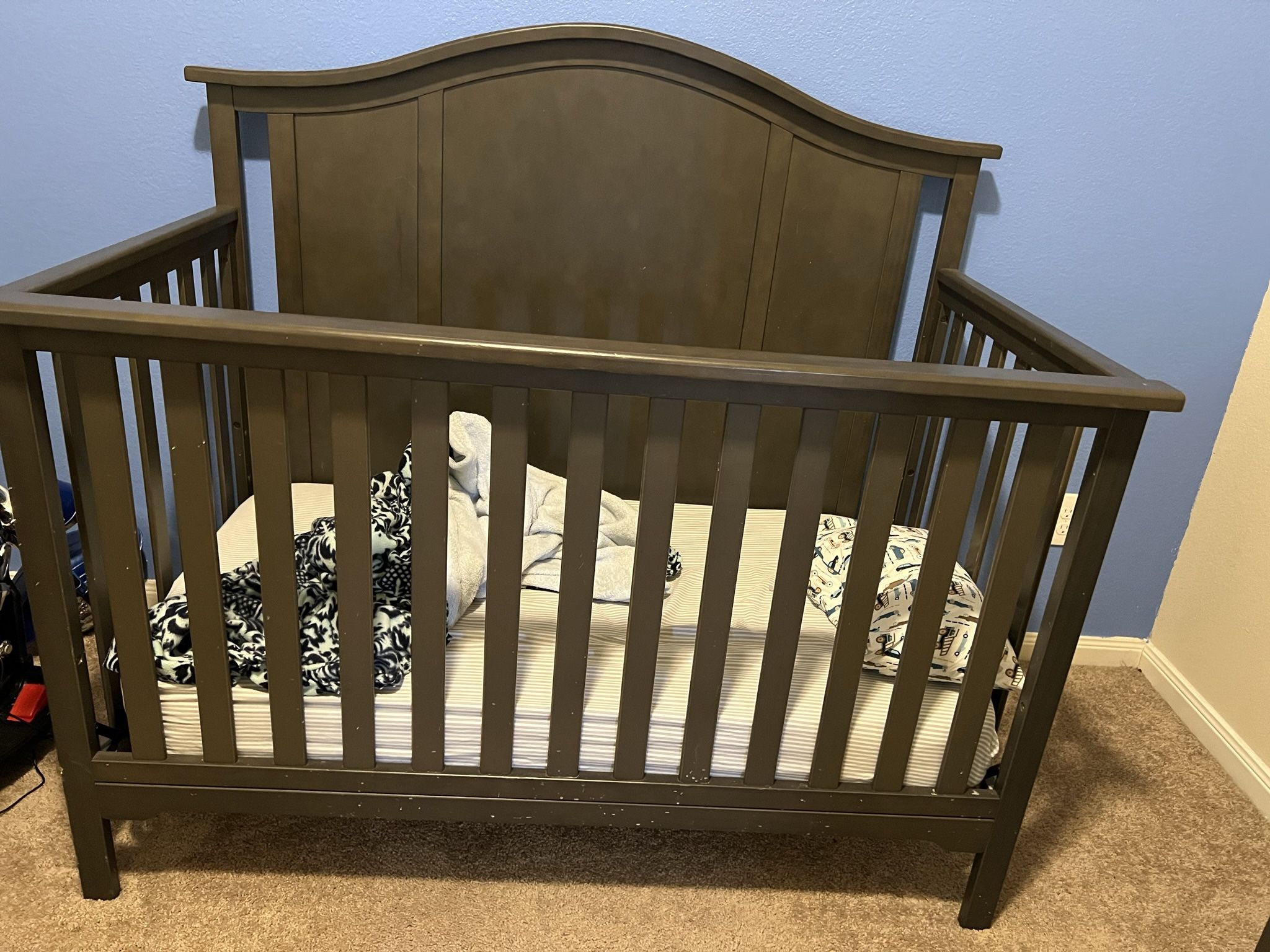 Baby Crib 