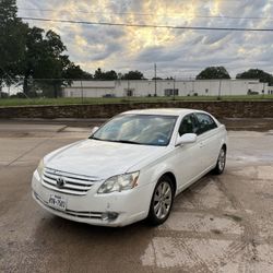 2004 Toyota Avalon