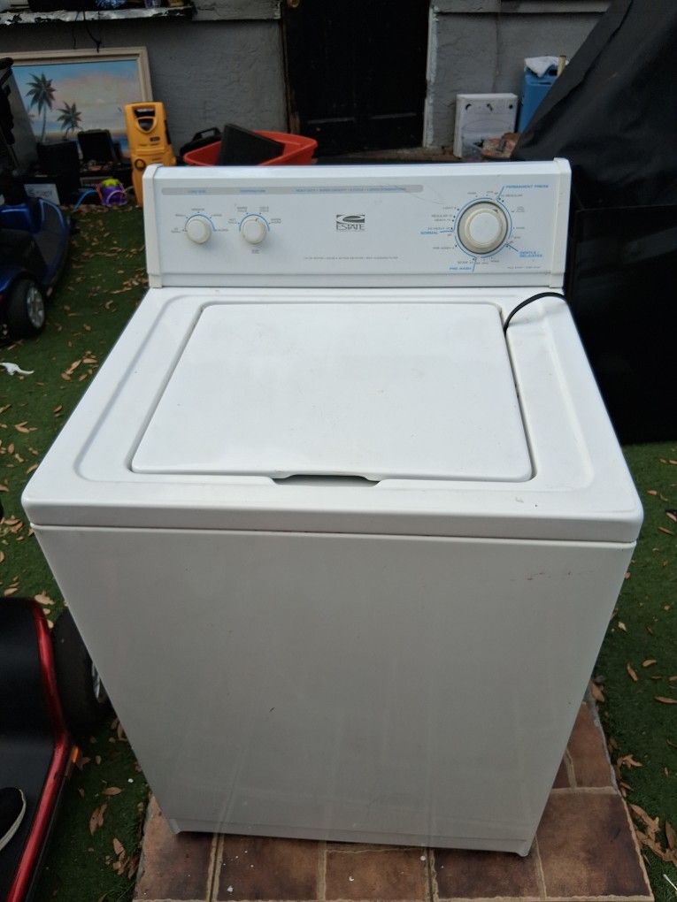 WHIRLPOOL ESTATE WASHING MACHINE